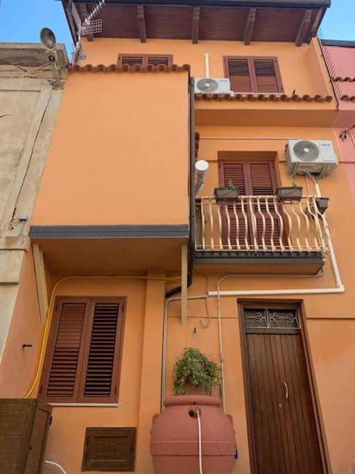 A Rizzilla Guest House Nicotera Exterior foto